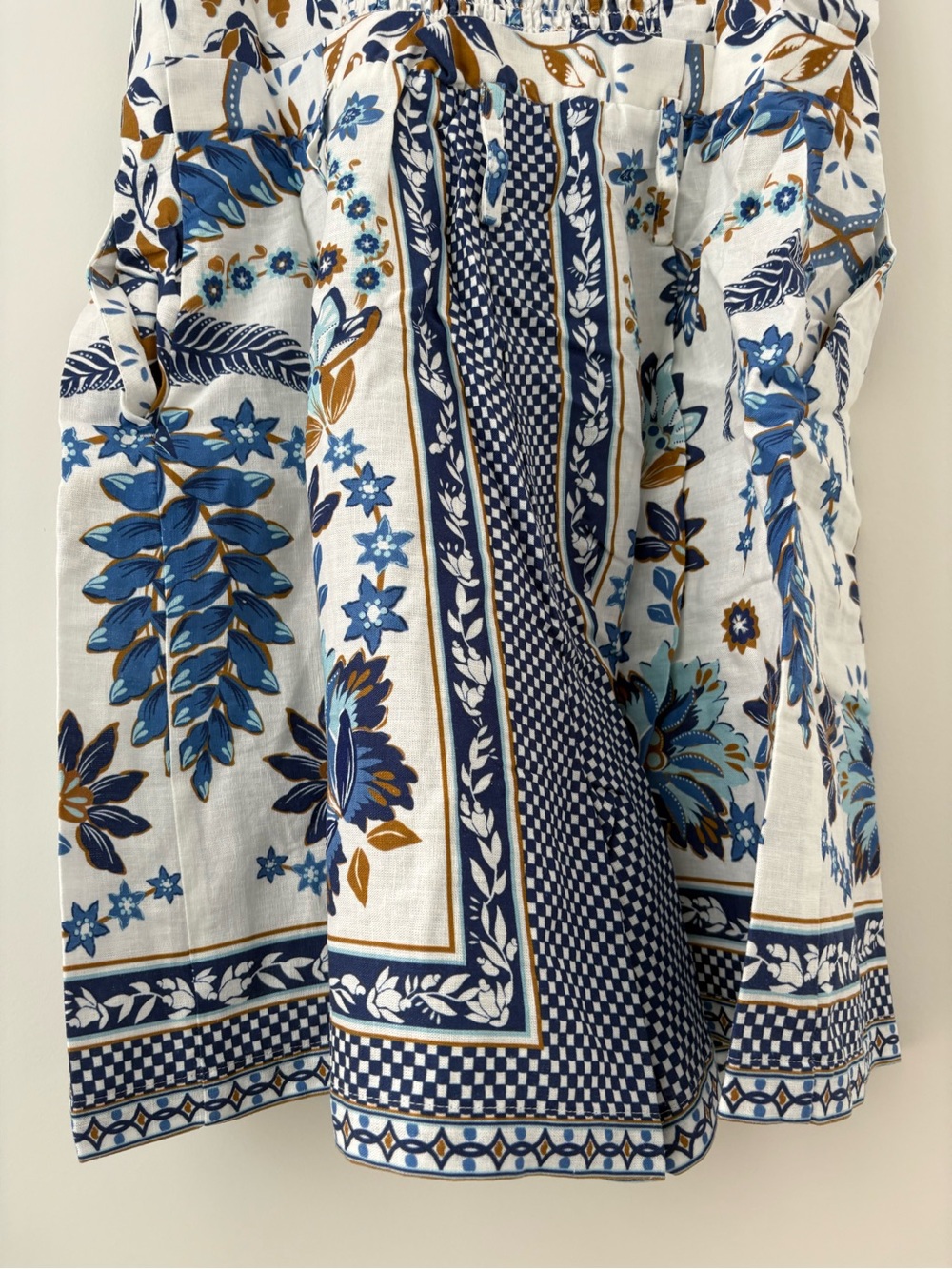 NWOT Farm Rio Off-White Ana Tapestry Lenzing™ Ecovero™ Euroflax™ Romper S - Picture 7 of 16